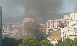 Okulun çatısında çıkan yangın kontrol altına alındı