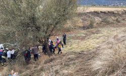 Otomobil, şarampole yuvarlandı: 5 yaralı