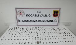 Otomobilde 271 tarihi eser ele geçirildi: 1 gözaltı