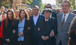 Özgür Özel: Partinin adını millet koydu, kimseye değiştirtmez / Ek fotoğraflar