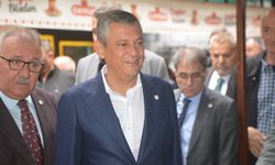Özgür Özel Rize'de esnafla bir araya geldi