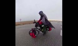 Rüyasını gerçekleştirmek için umreye giden bisikletli, Suriye'ye geçti
