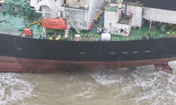 Sarıyer'de sürüklenen tanker havadan görüntülendi