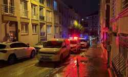 Sevgilisiyle birlikte yaşadığı evde göğsünden bıçaklanıp öldü