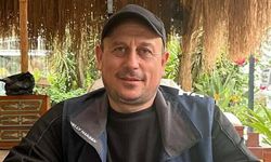 Sevmek istediği deve kolunu ısırdı