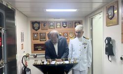 Somali Cumhurbaşkanı Mahmud, Çağrı Bey sondaj gemisini ziyaret etti