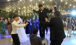 Sümeyra öğretmen ile evlenen Güney Koreli Lee hem Müslüman hem Trabzonsporlu oldu