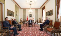 TBMM Başkanı Kurtulmuş, Pakistan'ın Ankara Büyükelçisi Junaid'i kabul etti