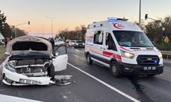 Tekirdağ'da iki otomobil çarpıştı; 5 yaralı