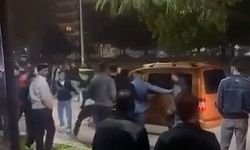 Tekmeli yumruklu kavga kamerada