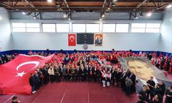 Trakya'da Cumhuriyet Bayramı kutlamaları hava muhalefeti nedeniyle salonlarda yapıldı / Ek fotoğraflar