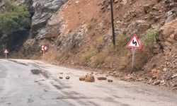 Tunceli'de sağanakla debiler yüzde 30 arttı, valilik 'uzak durun' uyarısı yaptı