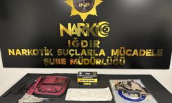 Uyuşturucu operasyonunda suçüstü yakalanan 5 şüpheli tutuklandı