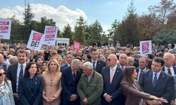 Yeni Parti'den AYM önünde 'erişim engeli düzenlemesi' açıklaması