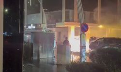 Zeytinburnu'nda elektrik kaçağından dolayı çıkan yangın söndürüldü