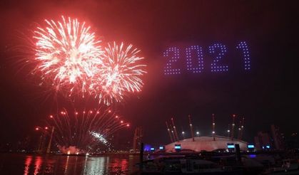 İngiltere yeni yıla kutlamasız girdi, 2021 yılını İngiltere böyle karşıladı