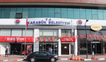 Belediye başkanından personele mesai saati denetimi