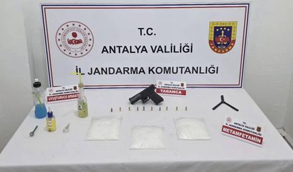 Antalya'da uyuşturucu operasyonunda 2 zanlı yakalandı