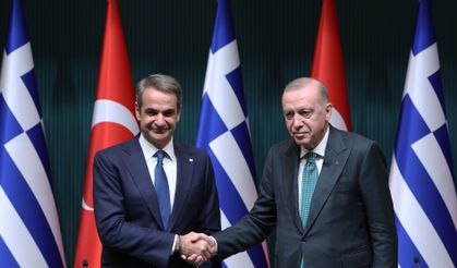 Erdoğan, Yunanistan Başbakanı Miçotakis ile görüştü