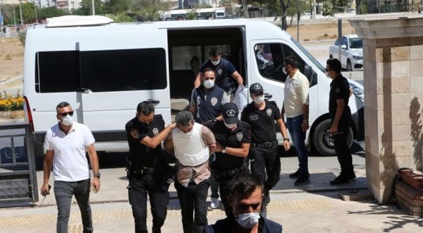 Aydın'da 16 yaşındaki kız çocuğunun katil zanlısı adliyeye sevk edildi
