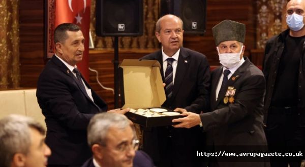 Kıbrıs Barış Harekatı gazileriyle KKTC Cumhurbaşkanı Tatar Türkiye'de buluştu