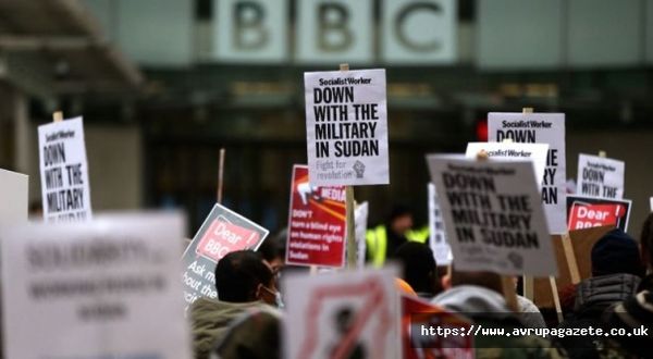 BBC'ye, Sudan'daki darbe yönetiminin uygulamalarıyla ilgili haber yapmadığı gerekçesiyle tepki