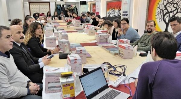 Kosova'da Balkan Edebiyat ve Yazarlık Akademisi