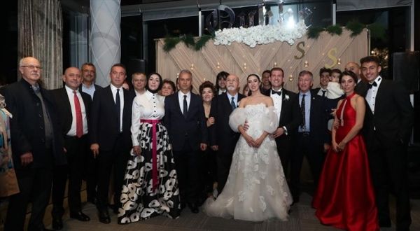 İsmail Kartal'ın kızının düğününde Fenerbahçe camiası buluştu