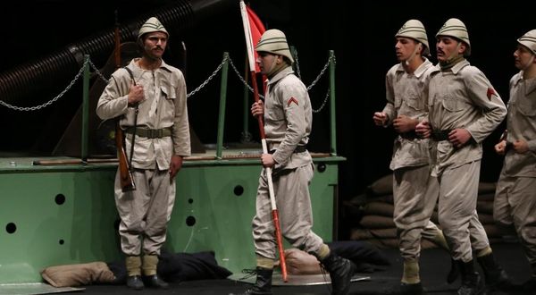 Çanakkale Savaşları kahramanlarından Seyit onbaşının hayatı sahnede