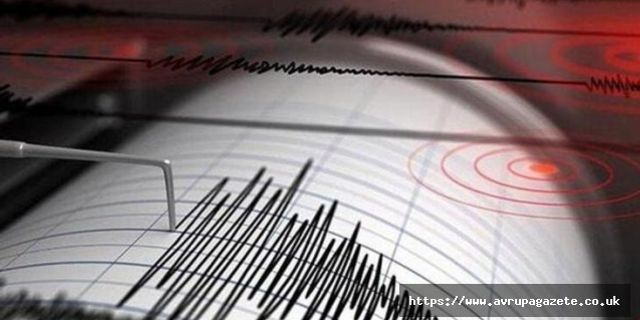 Deprem ! Erzincan'ın Otlukbeli ilçesinde 4,2 büyüklüğünde