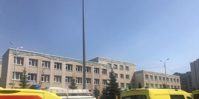 Tataristan’da okula düzenlenen silahlı saldırıda 1 öğretmen ile 8 öğrenci öldü