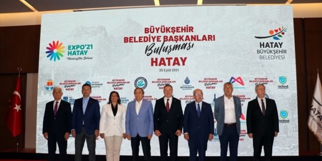 Lütfü Savaş'ın ev sahipliğinde, CHP'li 7 Büyükşehir Belediye Başkanı Hatay'da bir araya geldi.