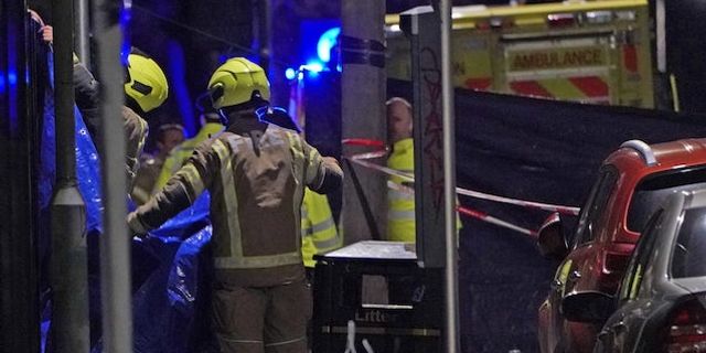 İngiltere'nin başkenti Londra'da evde çıkan yangında 4 çocuk yaşamını yitirdi! Londra Son dakika