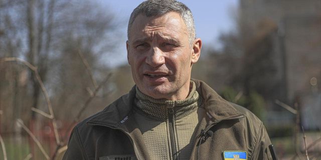 Vitaliy Kliçko, Kiev'in bombalandığını açıkladı