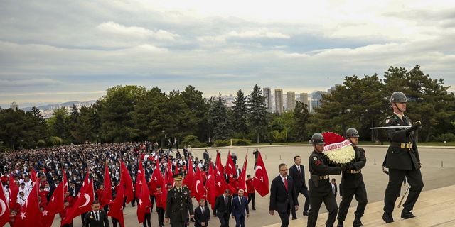 Atatürk'e Anma, Gençlik ve Spor Bayramı