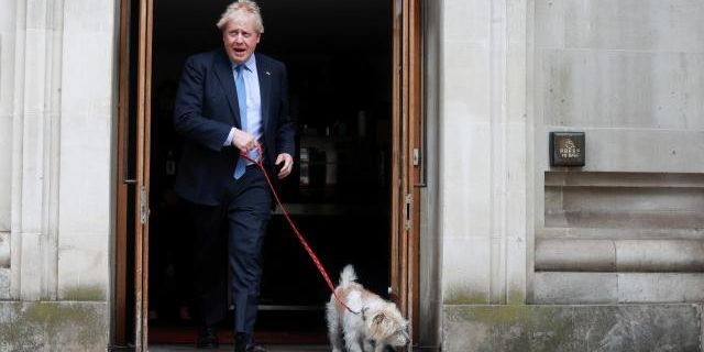 İngiltere Başbakanı Johnson istifa edecek mi ? Açıklama var