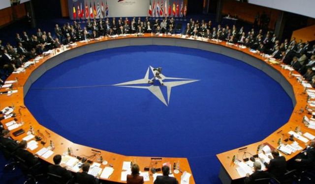 İtalya, NATO'nun doğu kanadındaki varlığını güçlendirmede kararlı