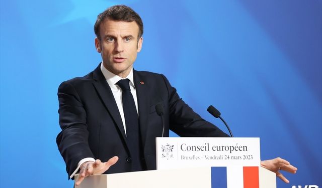 Fransa'da sol ittifak Macron'dan çağrı bekliyor