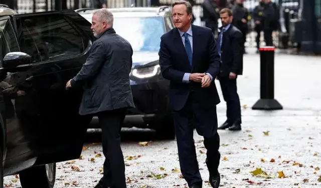 İngiltere Dışişleri Bakanı Cameron, İsrail İran'a saldıracak