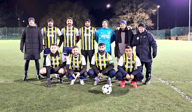 Londra TTFF 35 Master Liginde maçlar nefes kesiyor