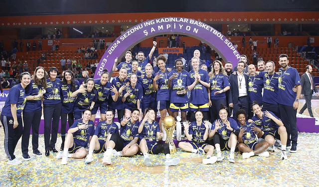 Fenerbahçe Kadın Basketbol namağlup şampiyon