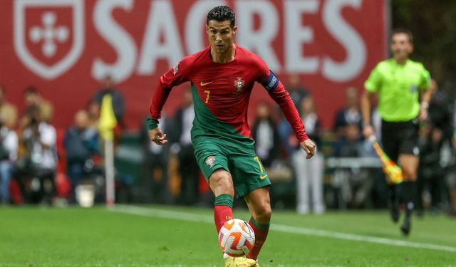 Cristiano Ronaldo, futbol tarihinde 900 gol atan ilk futbolcu oldu