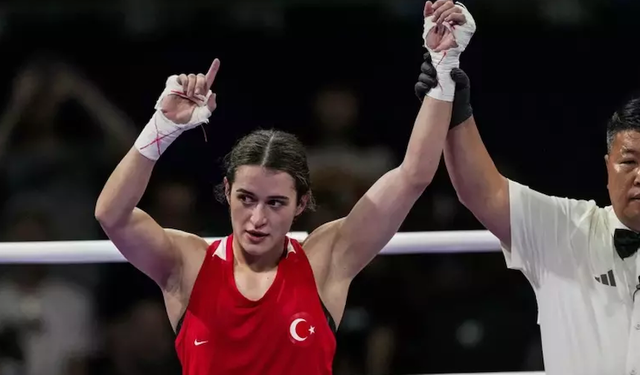 Paris 2024'te Milli boksör Esra Yıldız Kahraman 16'da