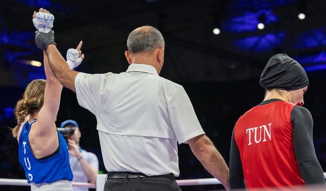 Esra Yıldız Kahraman Paris'te çeyrek finalde