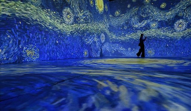 Van Gogh'un Yıldızlı Gece'deki fırça vuruşları