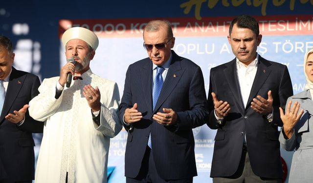 Cumhurbaşkanı Erdoğan, "Yeniden Daha Güçlü Anadolu" 130 Bin Konut Anahtar Teslim Töreni'nde konuştu: (2)