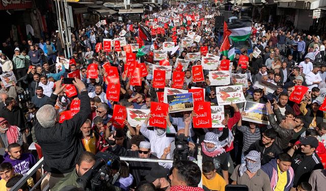 İsrail'in Gazze Şeridi'nin kuzeyindeki soykırımı Ürdün'de protesto edildi