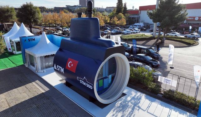 Milli denizaltı STM500'ün mukavim teknesi SAHA EXPO'da sergileniyor