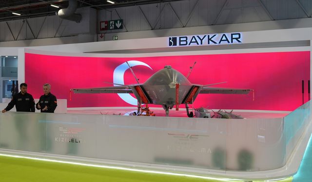 TUSAŞ'a yönelik terör saldırısının ardından SAHA EXPO alanı Türk bayraklarıyla donatıldı