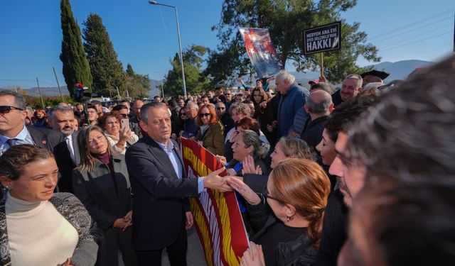 CHP Genel Başkanı Özel'den İzmir'deki Meryemana Evi otoparkıyla ilgili açıklama: